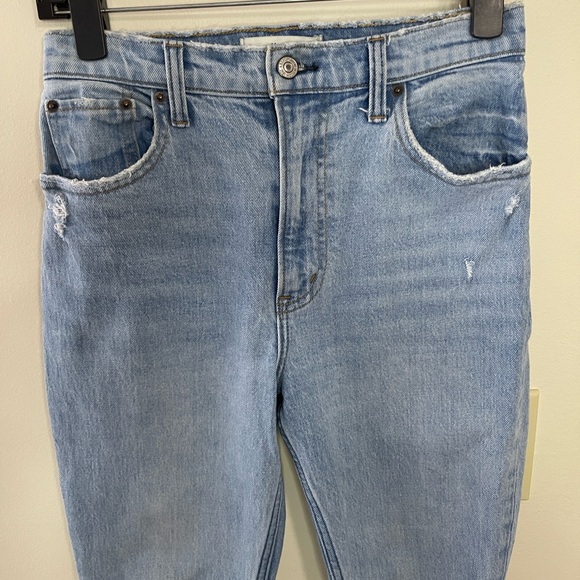 Abercrombie & Fitch Ultra High Rise Kick Flare Distressed Denim Jeans Pant Sz 26 - Picture 8 of 17